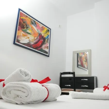 Merry'S Apartment Durres Exterior photo