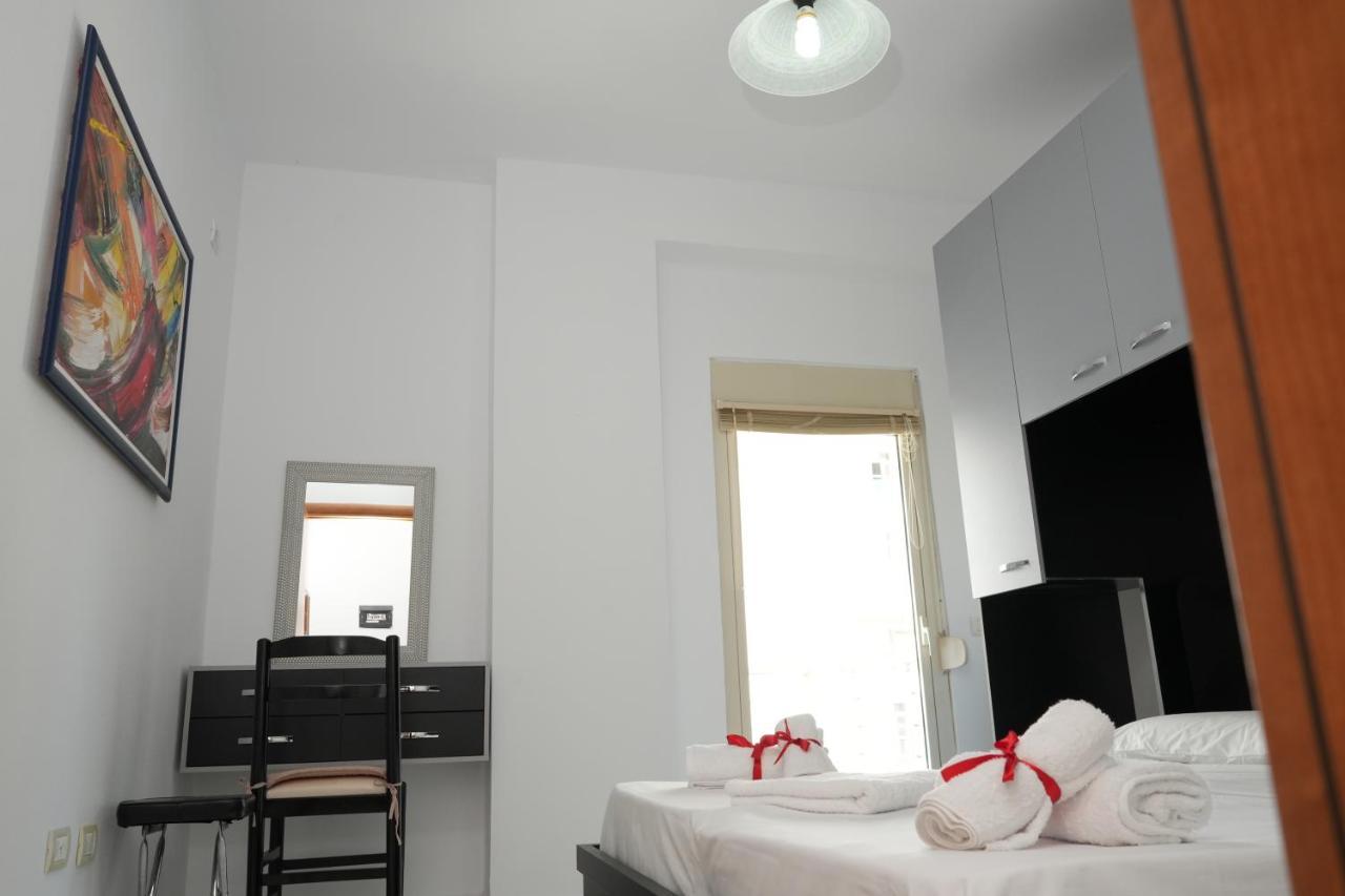 Merry's Apartment Durres
